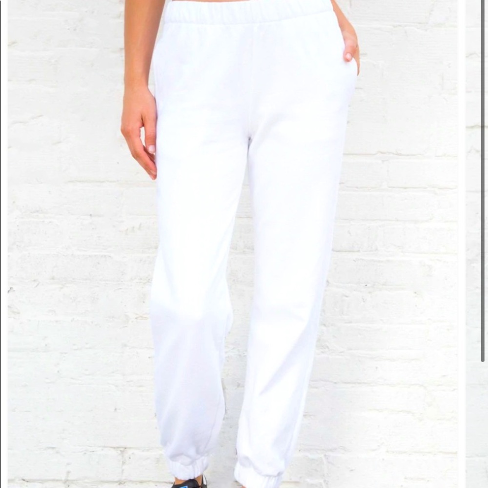 Brandy Melville Rosa sweats